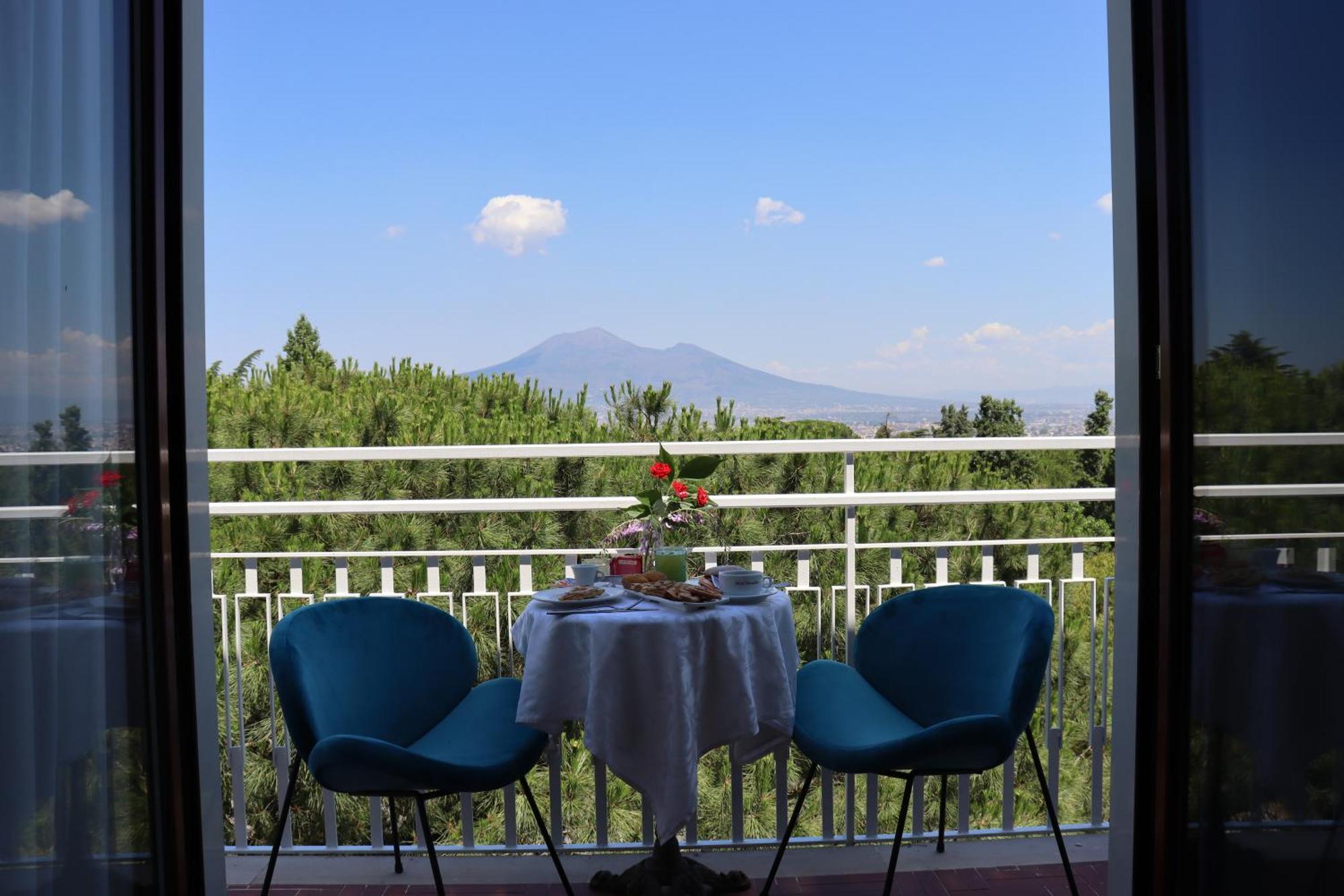 Hotel Paradiso Castellammare di Stabia Ngoại thất bức ảnh